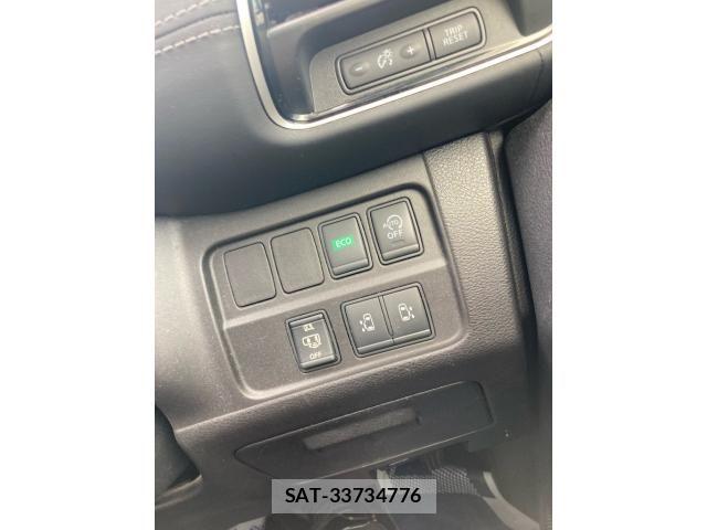 Nissan SERENA 2017-07 7619939-15