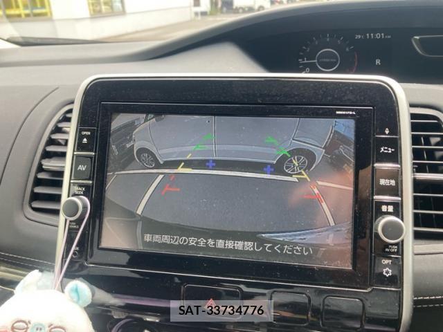 Nissan SERENA 2017-07 7619939-21