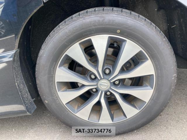 Nissan SERENA 2017-07 7619939-5