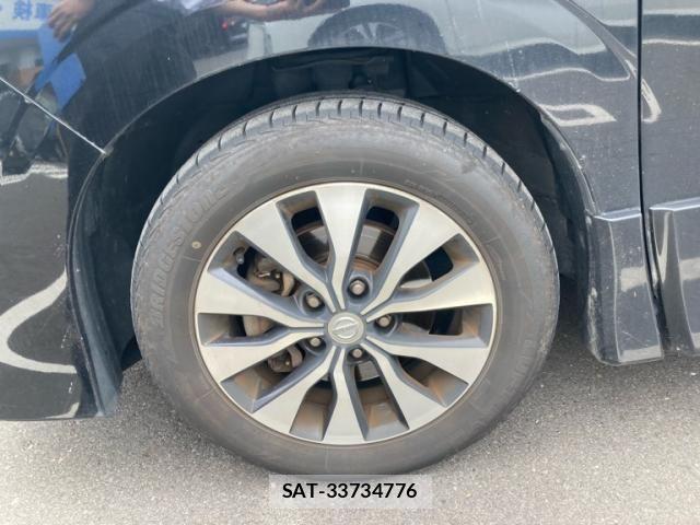 Nissan SERENA 2017-07 7619939-6