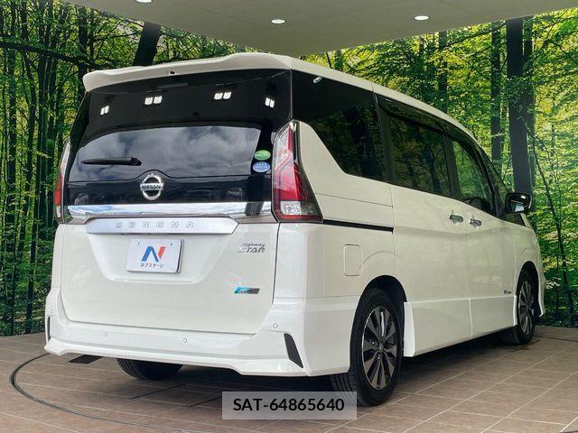 Nissan SERENA 2017-03 7619911-17