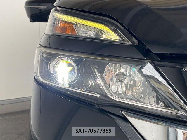 Nissan SERENA 2017-12 7619895-13