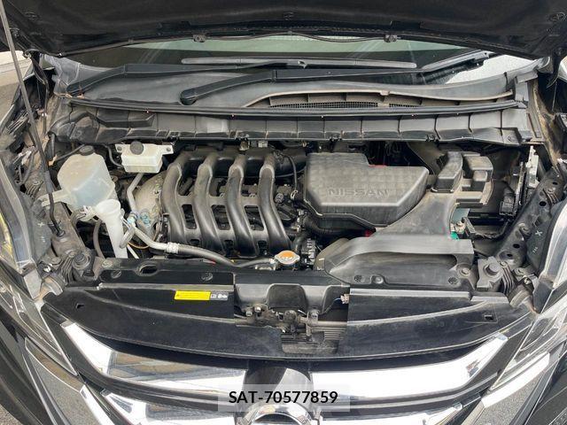 Nissan SERENA 2017-12 7619895-18