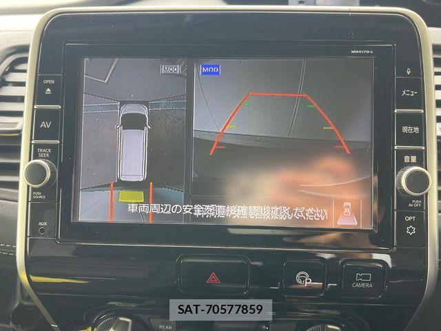 Nissan SERENA 2017-12 7619895-3