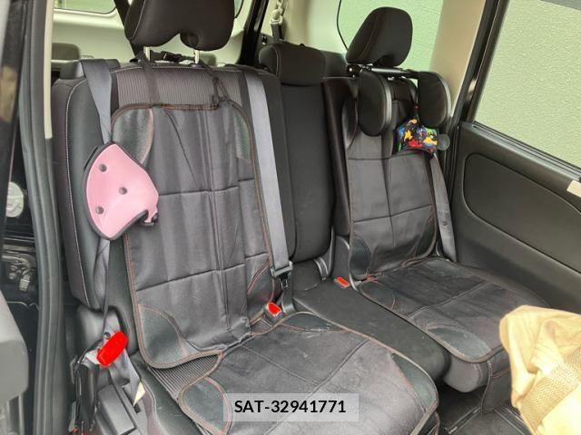 Nissan SERENA 2017-07 7619920-10