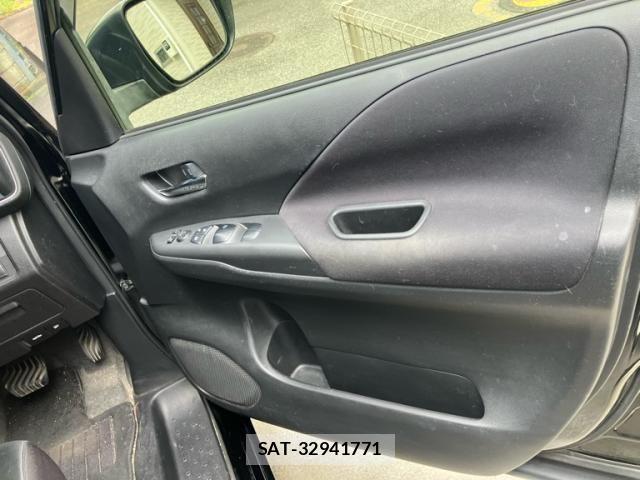 Nissan SERENA 2017-07 7619920-12
