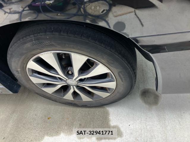 Nissan SERENA 2017-07 7619920-5