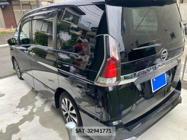 Nissan SERENA 2017-07 7619920-6