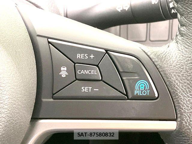 Nissan SERENA 2018-09 7619887-6