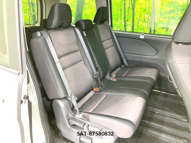 Nissan SERENA 2018-09 7619887-8