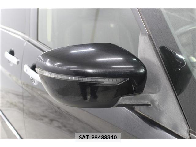Nissan SERENA 2017-03 7619926-9