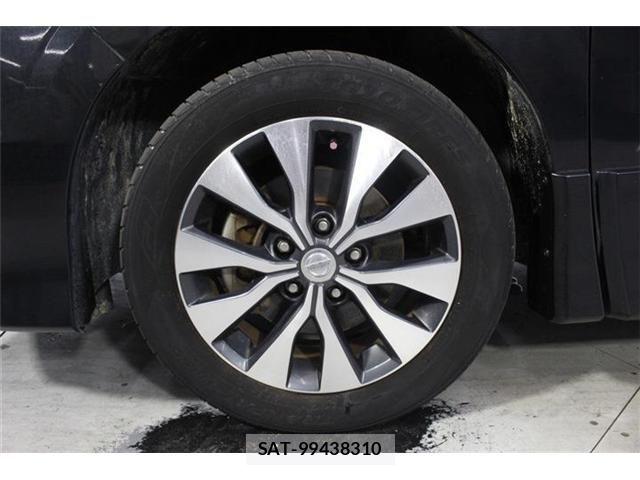 Nissan SERENA 2017-03 7619926-23