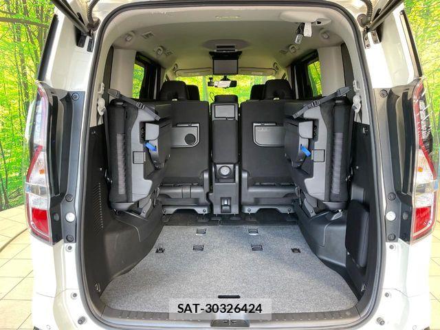 Nissan SERENA 2022-07 7619873-9