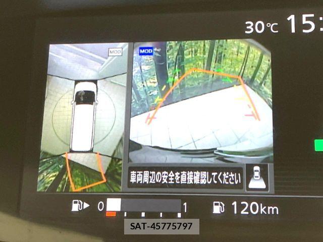Nissan SERENA 2017-03 7619897-3