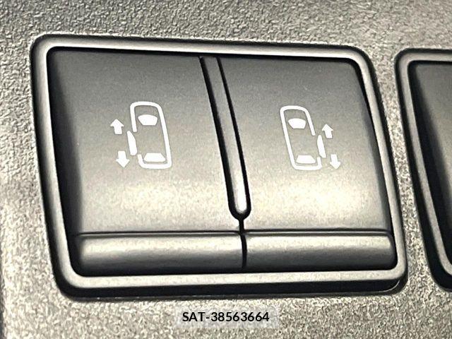 Nissan SERENA 2015-06 7619937-5