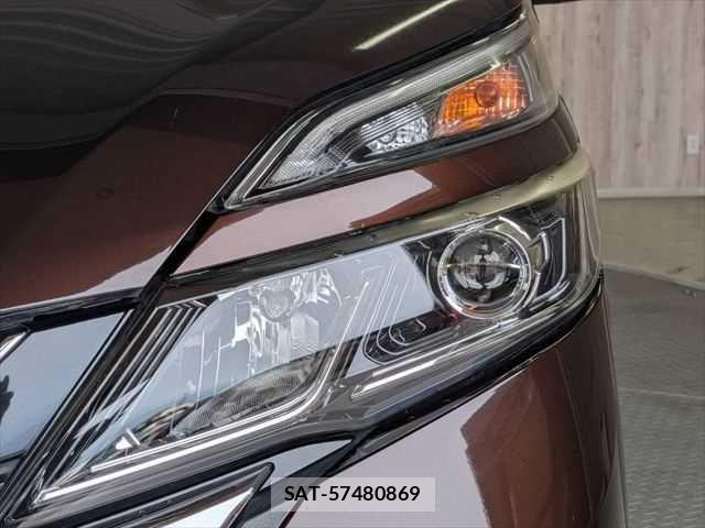 Nissan SERENA 2017-03 7619930-22