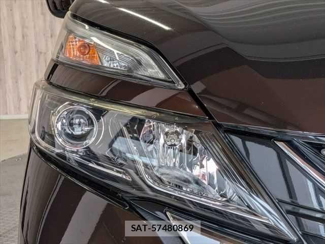Nissan SERENA 2017-03 7619930-24