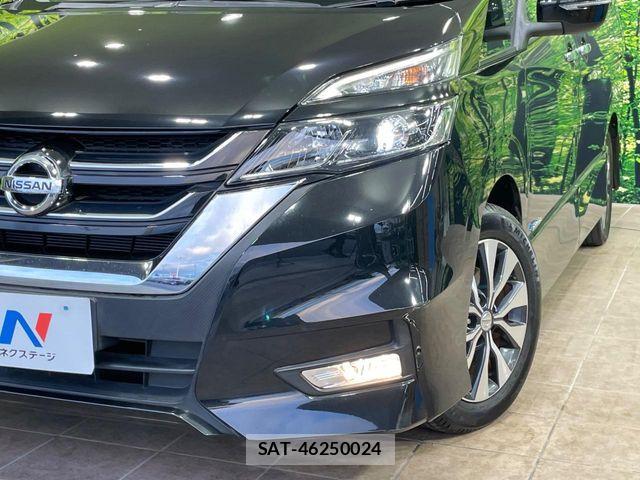 Nissan SERENA 2017-08 7619891-12