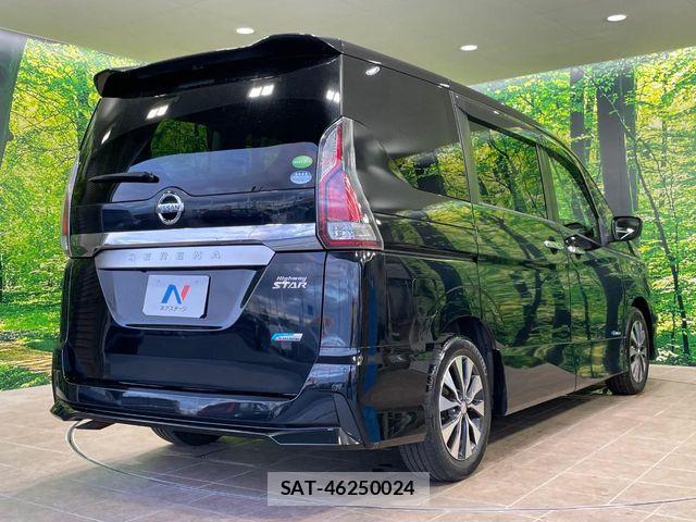 Nissan SERENA 2017-08 7619891-17