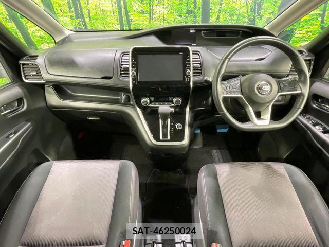 Nissan SERENA 2017-08 7619891-1