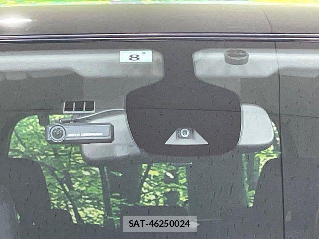 Nissan SERENA 2017-08 7619891-2