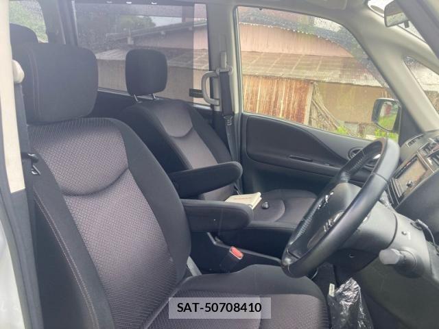 Nissan SERENA 2012-07 7619950-13