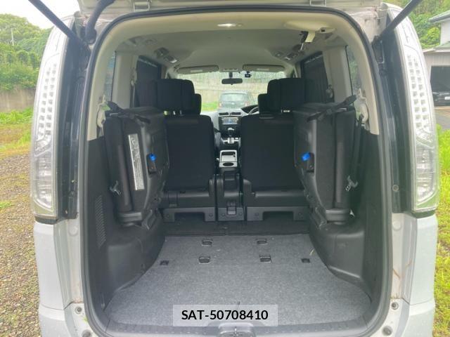 Nissan SERENA 2012-07 7619950-16