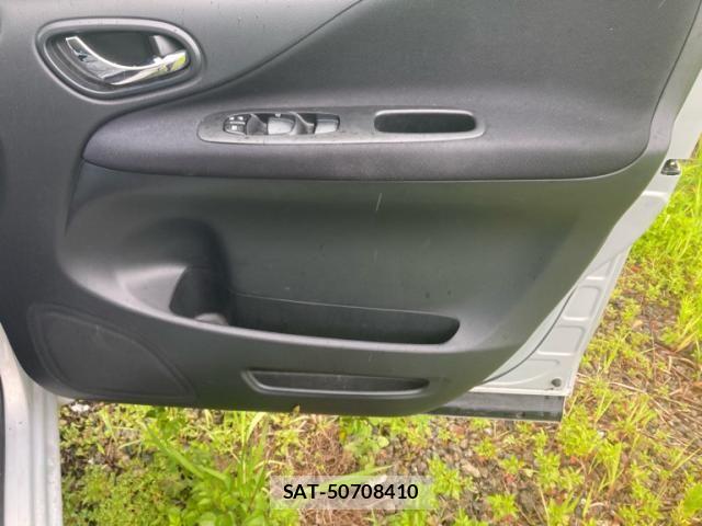 Nissan SERENA 2012-07 7619950-18