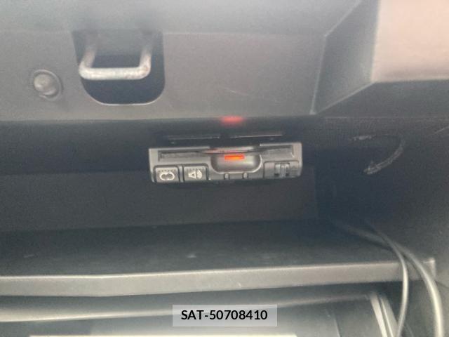 Nissan SERENA 2012-07 7619950-23