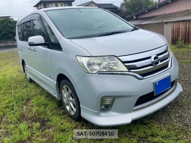 Nissan SERENA 2012-07 7619950-2