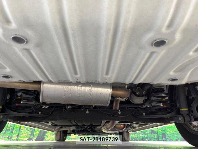 Nissan SERENA 2017-09 7619883-18