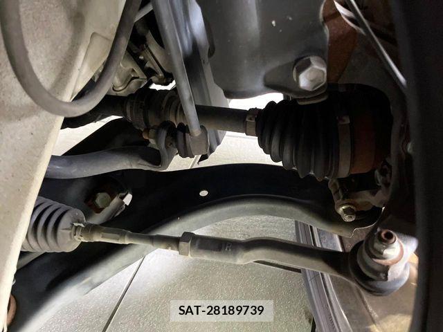 Nissan SERENA 2017-09 7619883-19