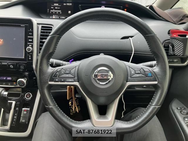 Nissan SERENA 2017-03 7619936-18