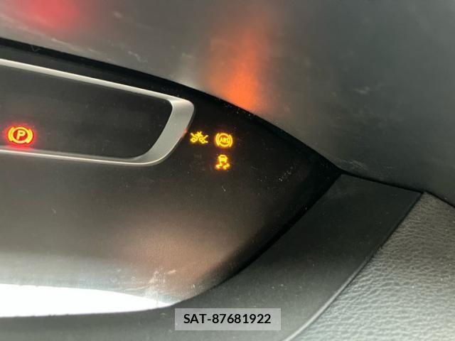 Nissan SERENA 2017-03 7619936-27