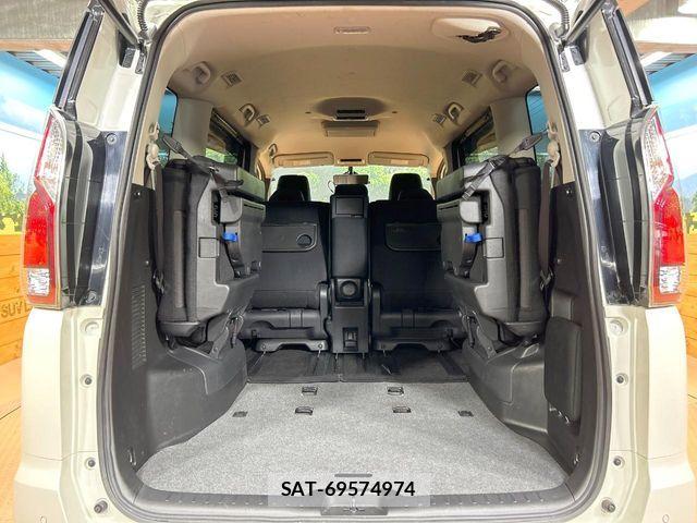 Nissan SERENA 2018-03 7619886-10