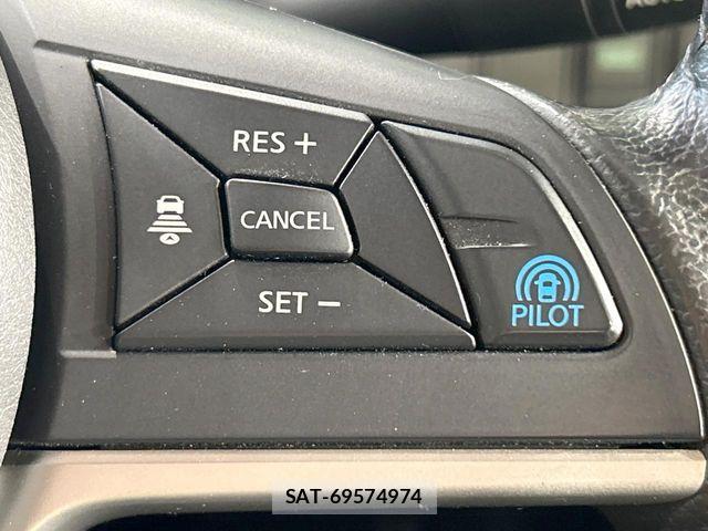 Nissan SERENA 2018-03 7619886-6