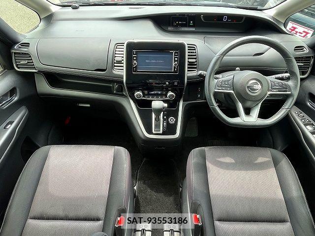 Nissan SERENA 2017-08 7619888-1