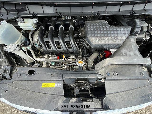 Nissan SERENA 2017-08 7619888-27
