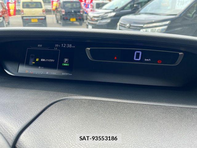 Nissan SERENA 2017-08 7619888-7