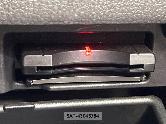 Nissan SERENA 2013-01 7619928-7