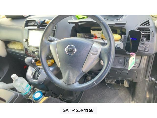 Nissan SERENA 2014-04 7619963-13