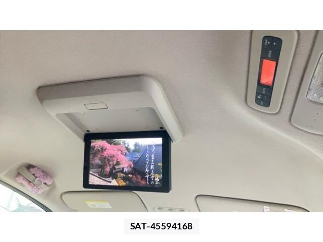 Nissan SERENA 2014-04 7619963-21