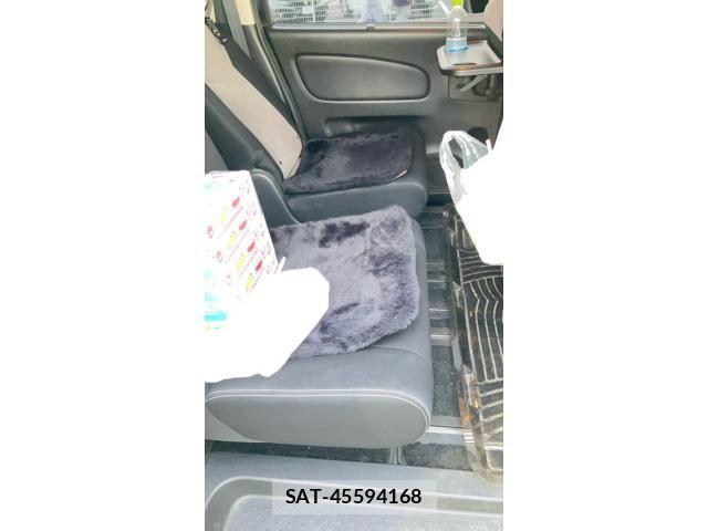 Nissan SERENA 2014-04 7619963-23