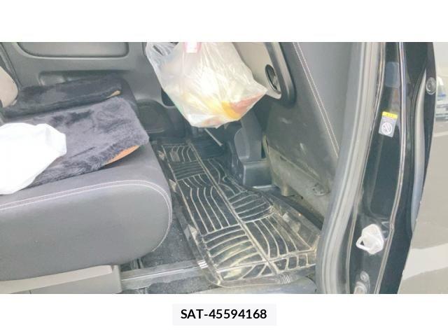 Nissan SERENA 2014-04 7619963-25