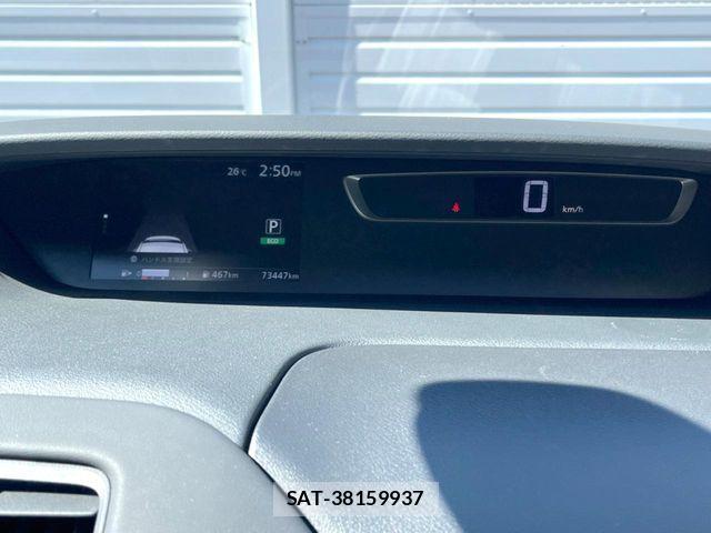 Nissan SERENA 2017-08 7619916-13