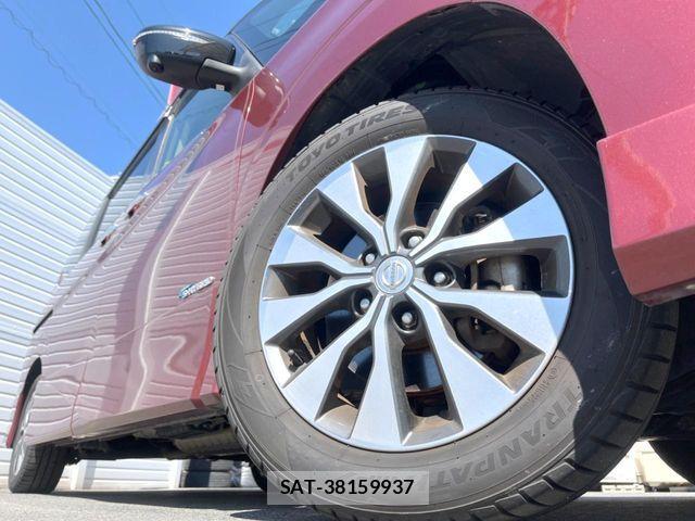 Nissan SERENA 2017-08 7619916-15