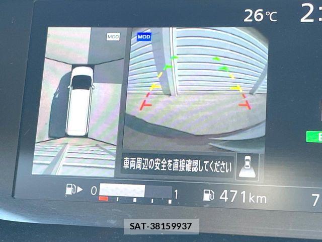 Nissan SERENA 2017-08 7619916-3