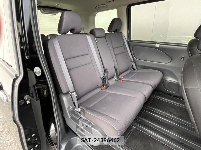 Nissan SERENA 2017-09 7619912-9