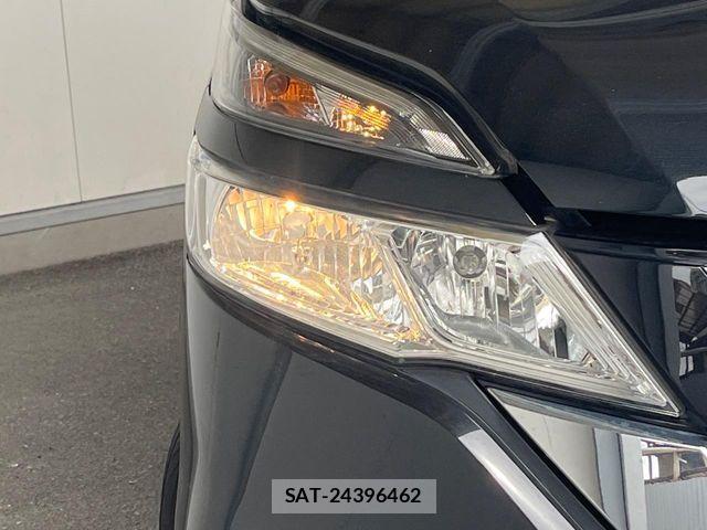 Nissan SERENA 2017-09 7619912-12