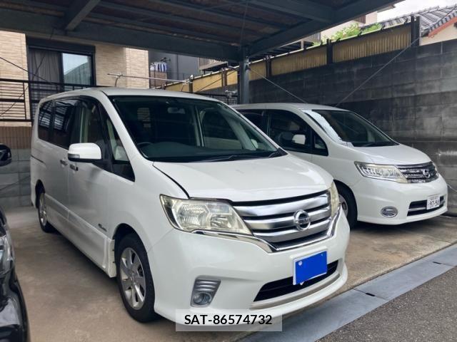 Nissan SERENA 2013-09 7619948-0